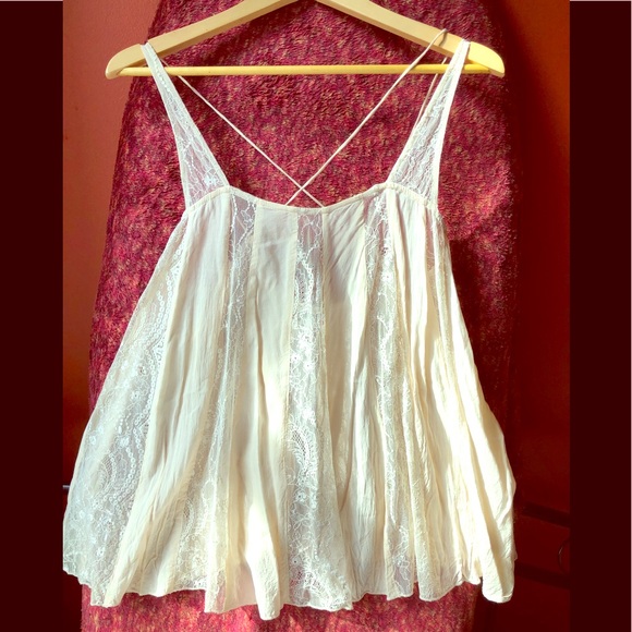 Free People Tops - ❤️🧡 Intimately Free People Pastel cream top
